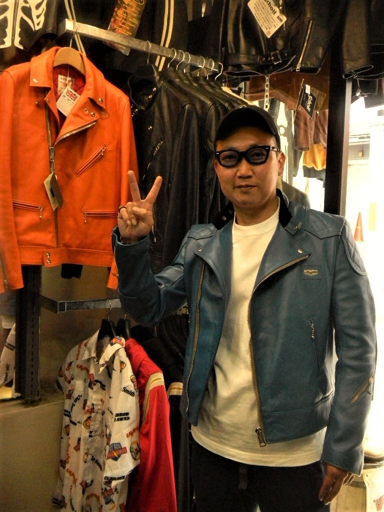 斉藤大史様(写真家)、ご来店ありがとうございます!_f0349544_14541944.jpg