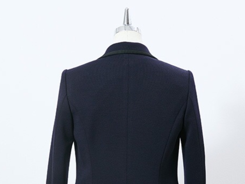 madameH CLOSET「ウールジャージジャケット2010」どう着る？①