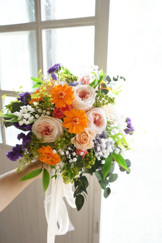 クラッチブーケ オレンジ&ピーチ系のお花で!_a0136507_23064383.jpg
