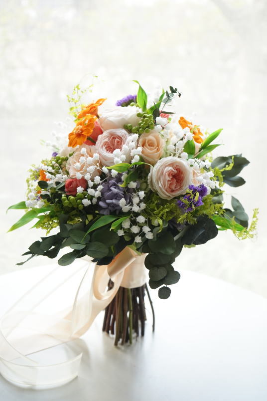 クラッチブーケ オレンジ&ピーチ系のお花で!_a0136507_23074882.jpg