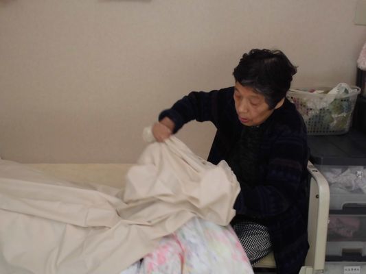 4/20　シーツ交換_a0154110_10035518.jpg