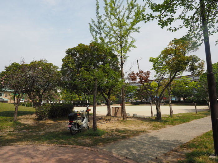 佐伯区民文化センター＆五日市中央公園_c0116915_23564538.jpg