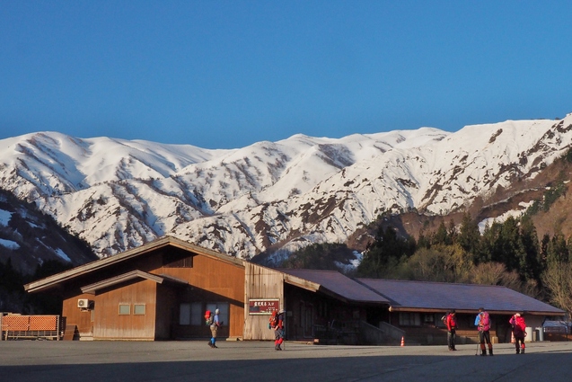 2019/4/20 西俣ノ峰から頼母木山_b0189948_22451073.jpg