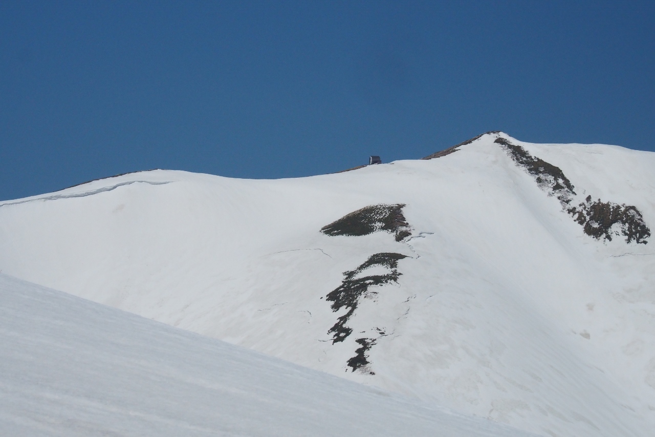 2019/4/20 西俣ノ峰から頼母木山_b0189948_23172335.jpg