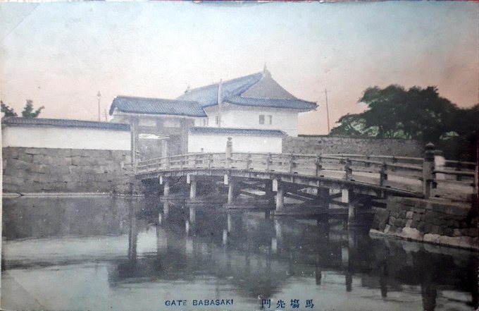 文京区白山石仏・花探訪、霊柩車を見たら親指、幕末維新津田梅子、吉原三投込寺、ノートルダム炎上、江戸城馬場先門、安宅丸、二百三高地、眩暈鎮静化傾向twitter収束方向:2019/4/16-4/22_b0116271_13494190.jpg