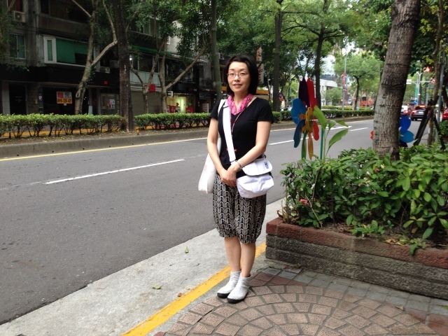 台北 微熱山岳(Sunny Hills)のパイナップルケーキがめちゃめちゃ美味しい。_a0334793_14414690.jpg