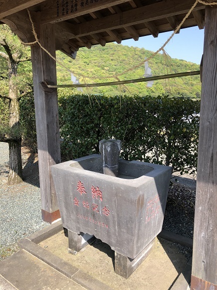 蒲生の池と遠山神社（山鹿市蒲生）_f0364707_19325281.jpg