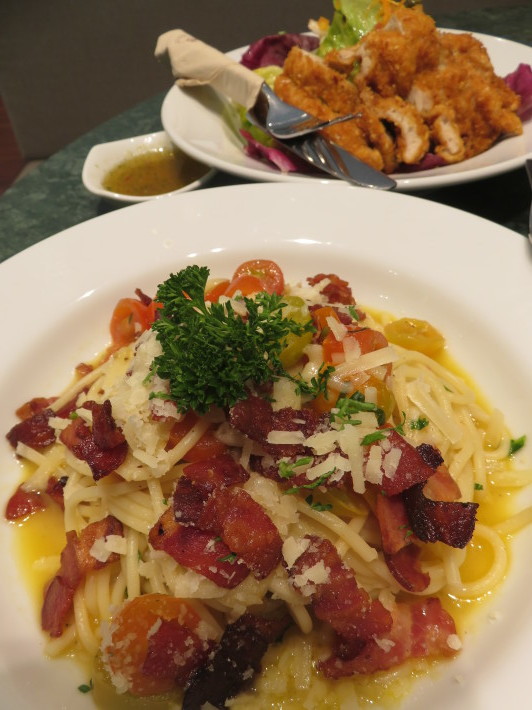 カフェ情報☆計画停電デーの仕事場@BROWN COFFEE_e0408534_23545791.jpg