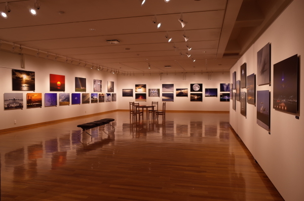 東川町文化ギャラリーで開催中の写真展 ルーク・オザワ写真展_b0187229_21474768.jpg