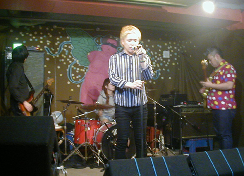 ●京都西院OOH‐LA‐LAにて、BLONDnewHALF_d0053294_00551861.jpg