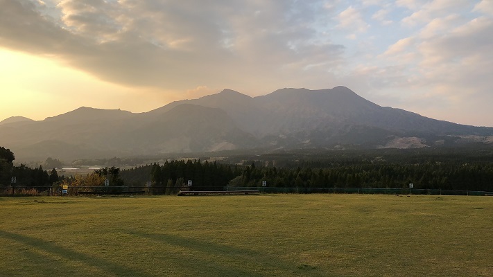 高原の家ノア（阿蘇郡南阿蘇村）_f0364707_10391108.jpg