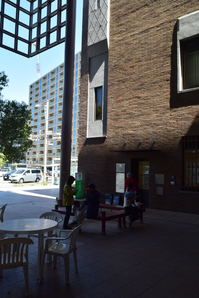 金沢市青草町の北國銀行武蔵ヶ辻支店(昭和モダン建築探訪)_f0142606_08182738.jpg