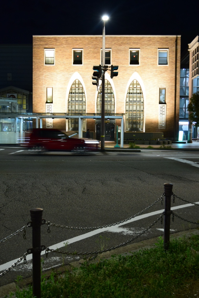 金沢市青草町の北國銀行武蔵ヶ辻支店(昭和モダン建築探訪)_f0142606_08240011.jpg