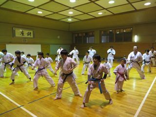 宮の沢教室･八軒教室･麻生道場　春期昇級審査会_c0118332_22575374.jpg