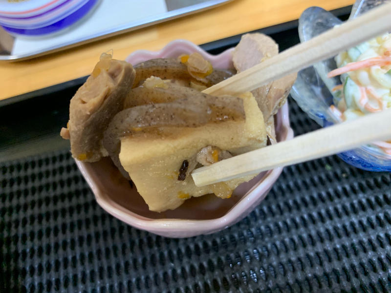 大東京綜合卸売センターで名物ねぎとろ丼_a0359239_13354568.jpg