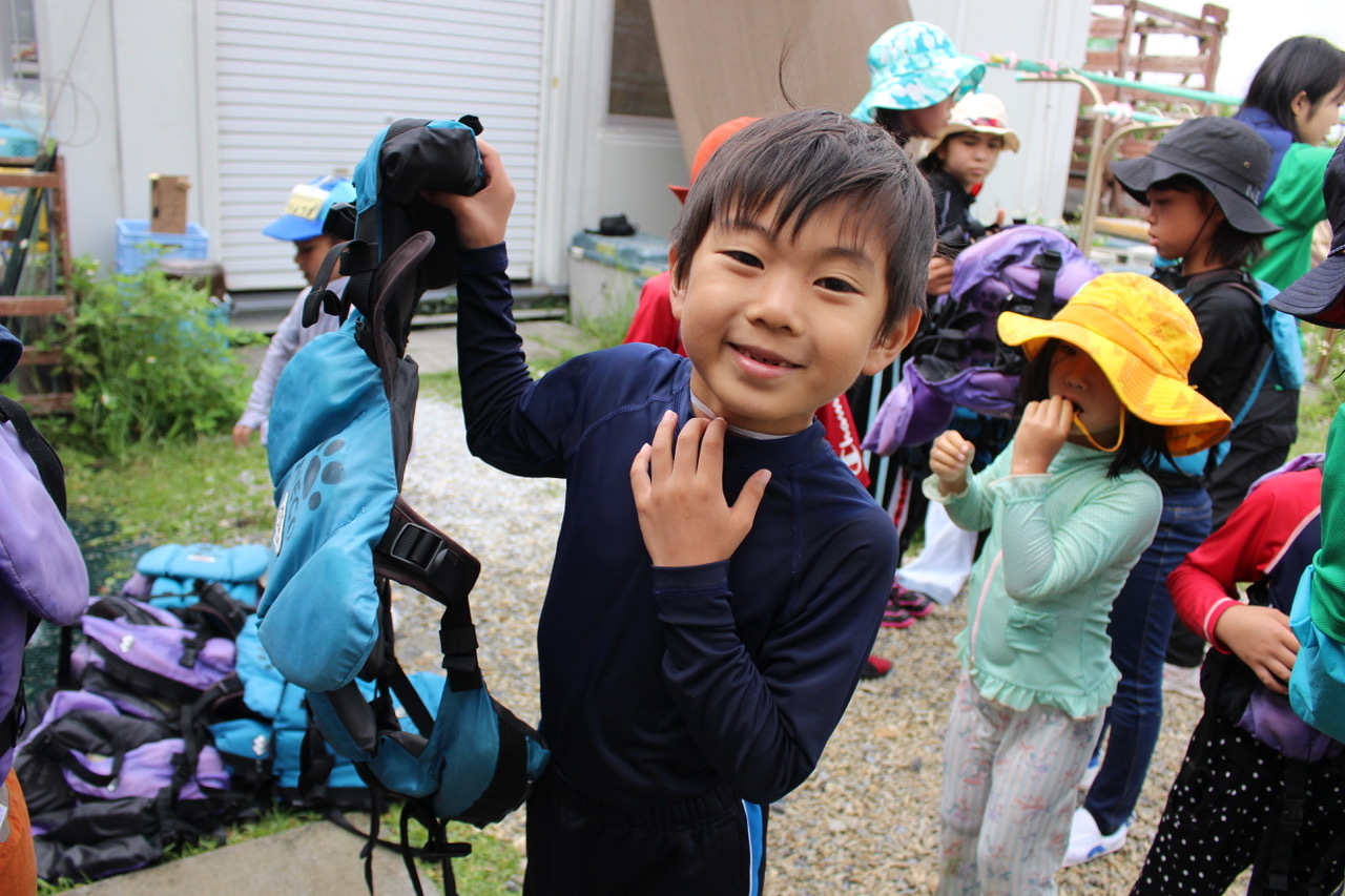 ネコキッズキャンプ〔１日目〕海はやっぱり楽しい！今日の海冷たかった！たっぷり浸かって、たっぷり見つけた！_d0363878_23081478.jpeg