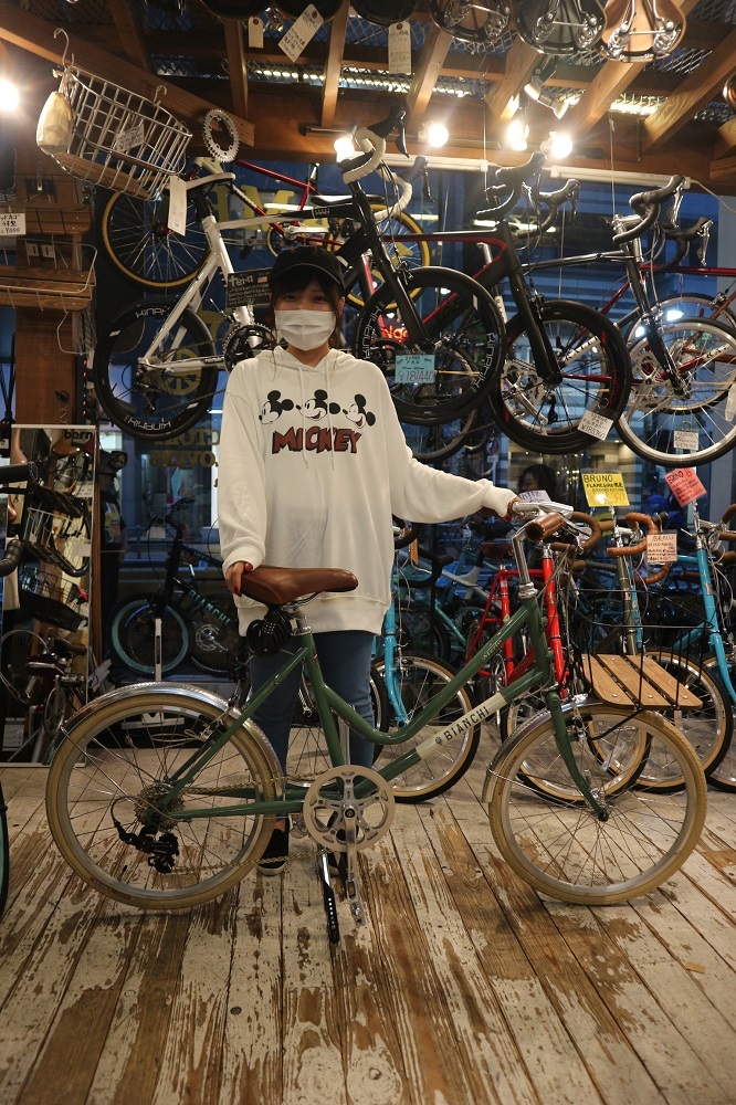 4月28日 渋谷 原宿 の自転車屋 FLAME bike前です_e0188759_12221202.jpg