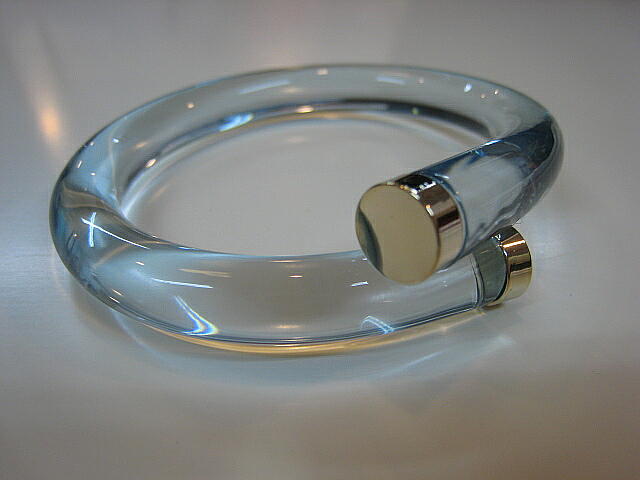 キャセリーニ／ ラピュイ　Ｒｏｕｎｄ　Ｓｔｉｃｋ　Ｂａｎｇｌｅ　ＢＬＵＥ　_a0089359_14115981.jpg