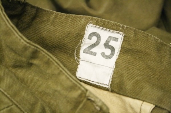 平成最後のヨーロッパ買い付け後記3 さらりとセクハラ。サラハラ。入荷FRENCH ARMY M-47 field cargo pannts_f0180307_02241002.jpg
