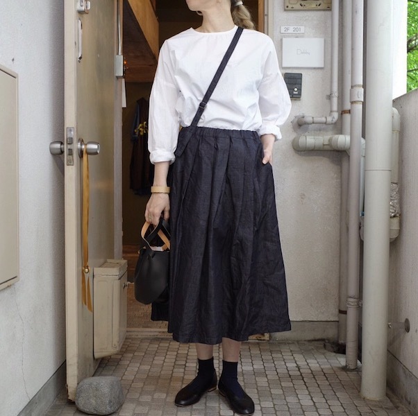 ワンショルダーとギャザー_d0364239_20251025.jpg