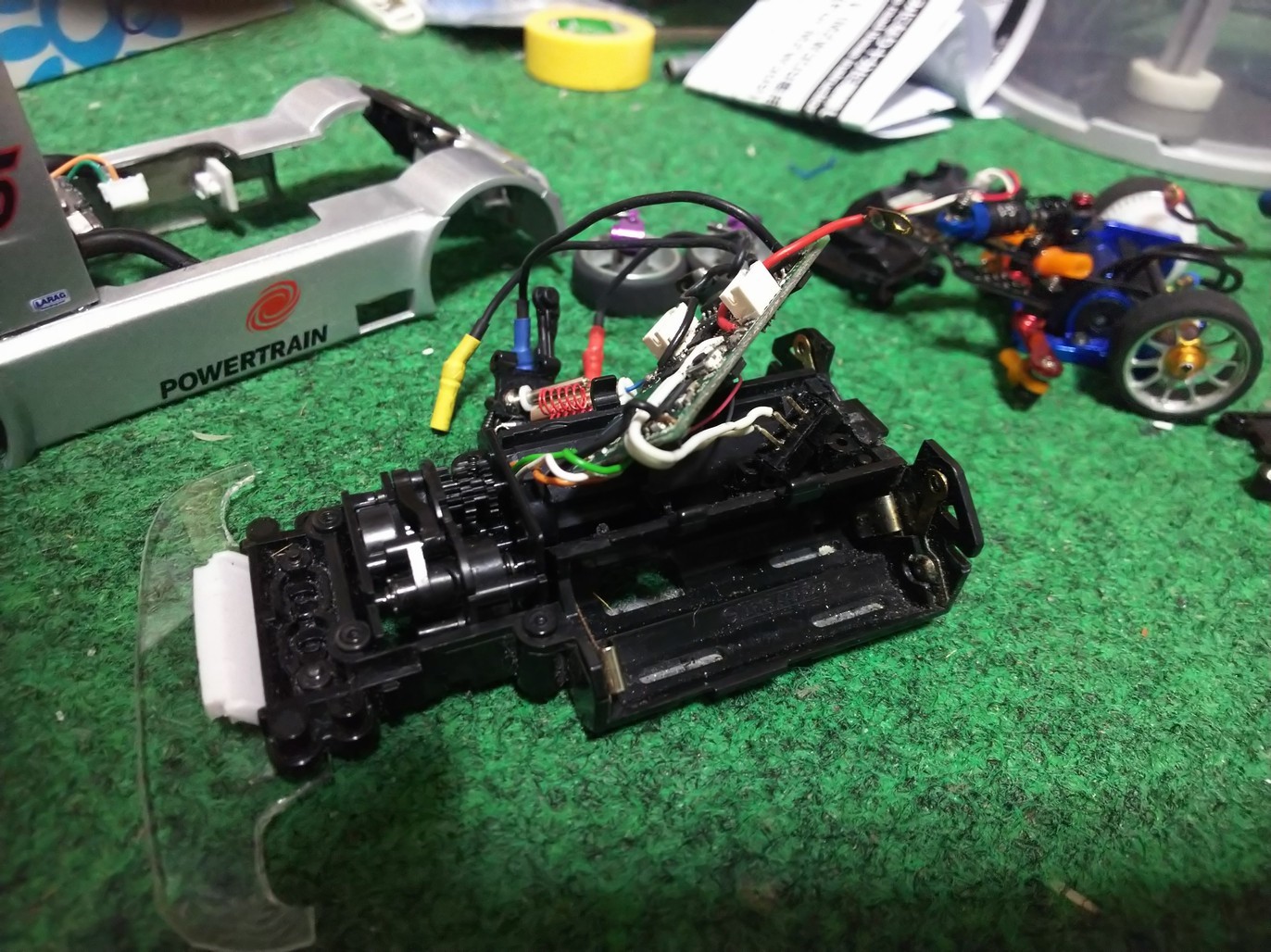 ミニッツ MJモーターマウントLM用と専用ロールダンパー