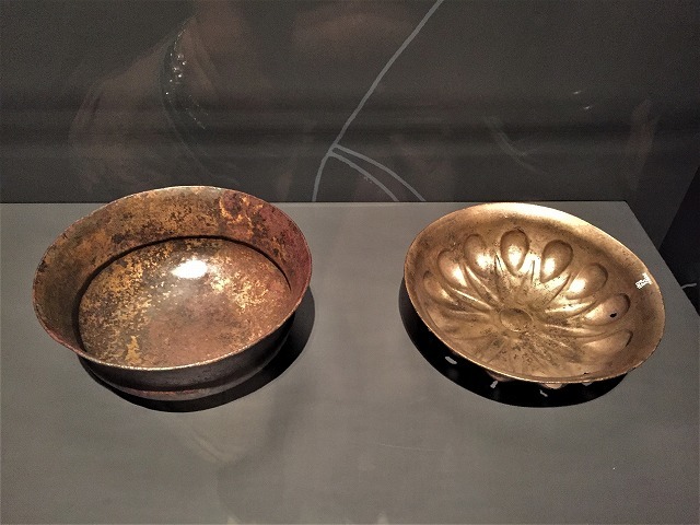 Caixa forumの展示会 アレクサンダー大王の贅沢品3_b0064411_07390272.jpg