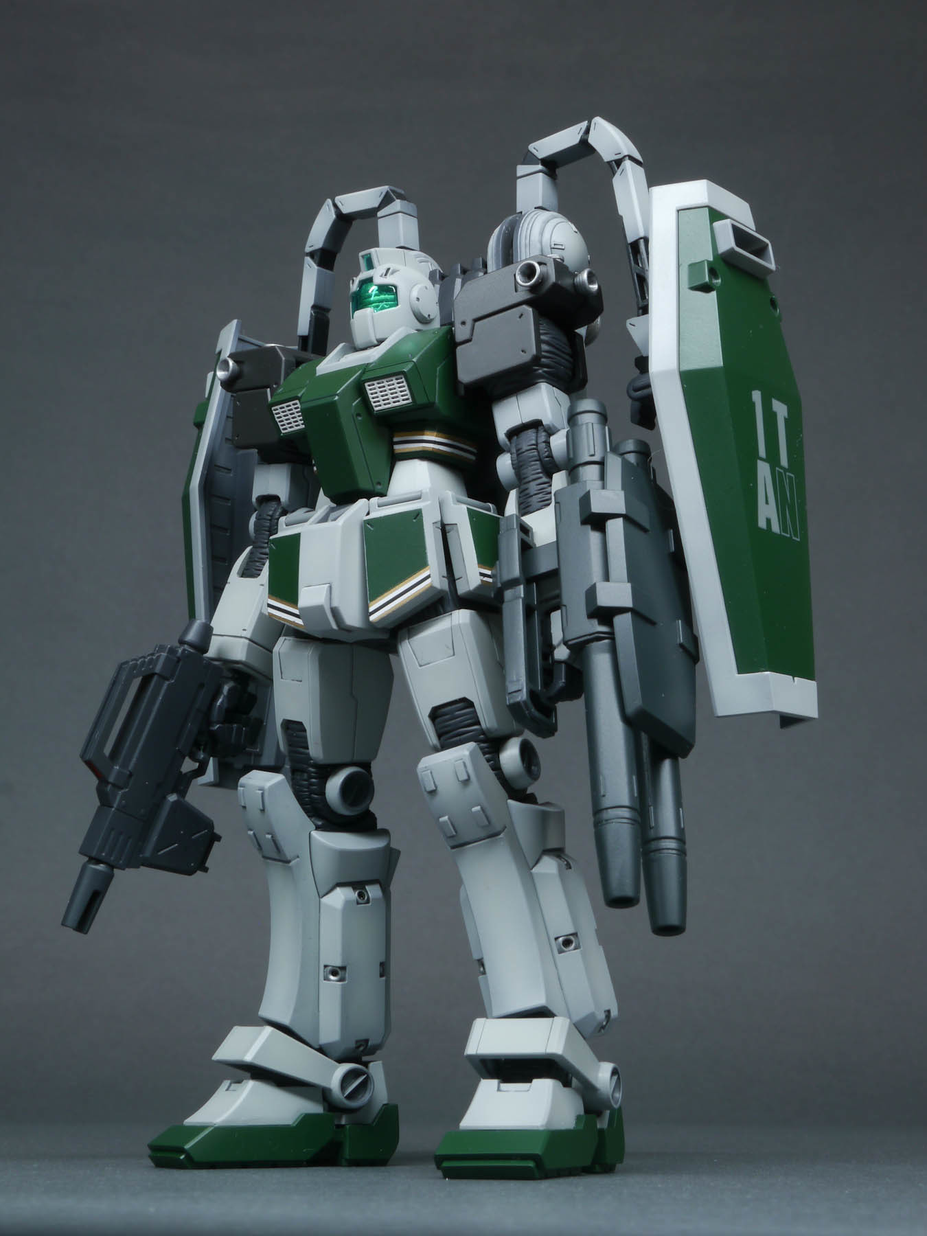 1/144 HGTB RGM-79 ジム サンダーボルト版 完成品 : DNF