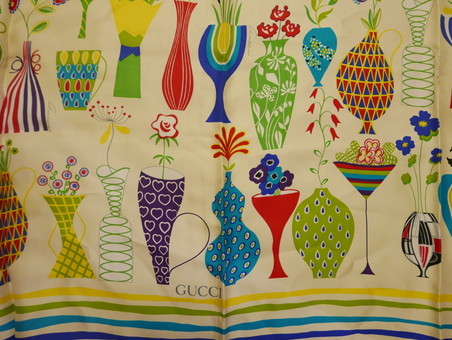GUCCI　vase scarf_f0144612_12223855.jpg