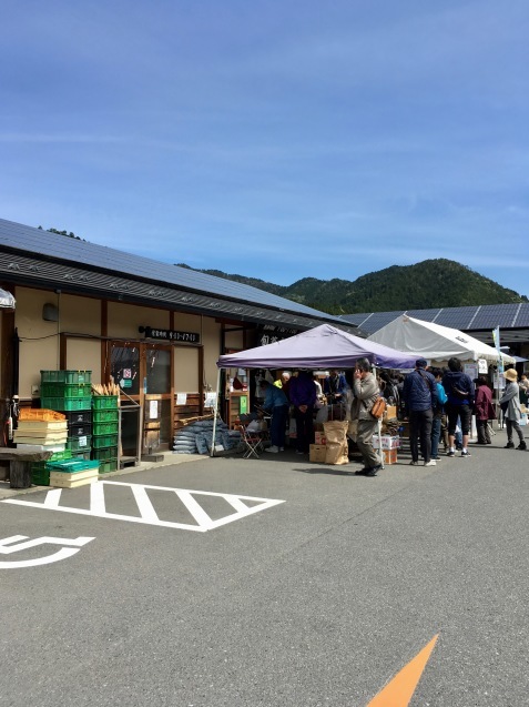 f0068334_07515845.jpeg