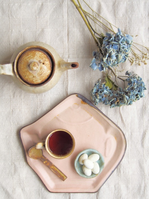 紅茶とチョコ_b0277136_10490852.jpeg