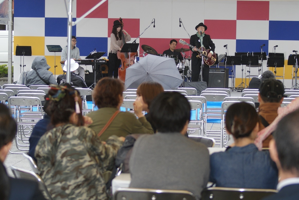 b0215242_20144691.jpg