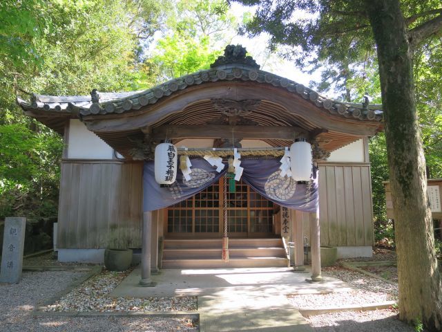 Kii Route 4-2 Fujishiro Oji Shrine 藤白王子神社 : 熊野古道 Kii Route 4-2 Fujishiro Oji Shrine 藤白王子神社 : 熊野古道