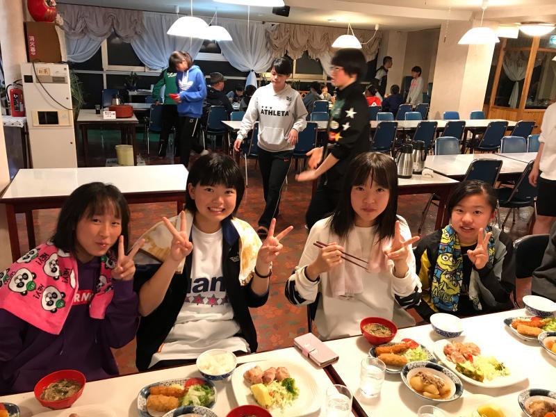 メグミルクカップ：5/3夕食_f0375011_19543670.jpg