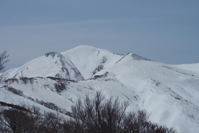 2019/4/28~30 大朝日岳~長井葉山縦走その1_b0189948_20211145.jpg