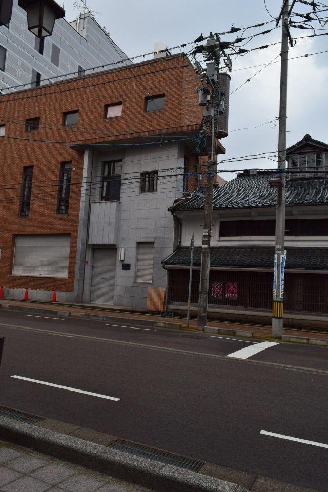金沢市十間町の中島商店(昭和モダン建築探訪)_f0142606_07200174.jpg
