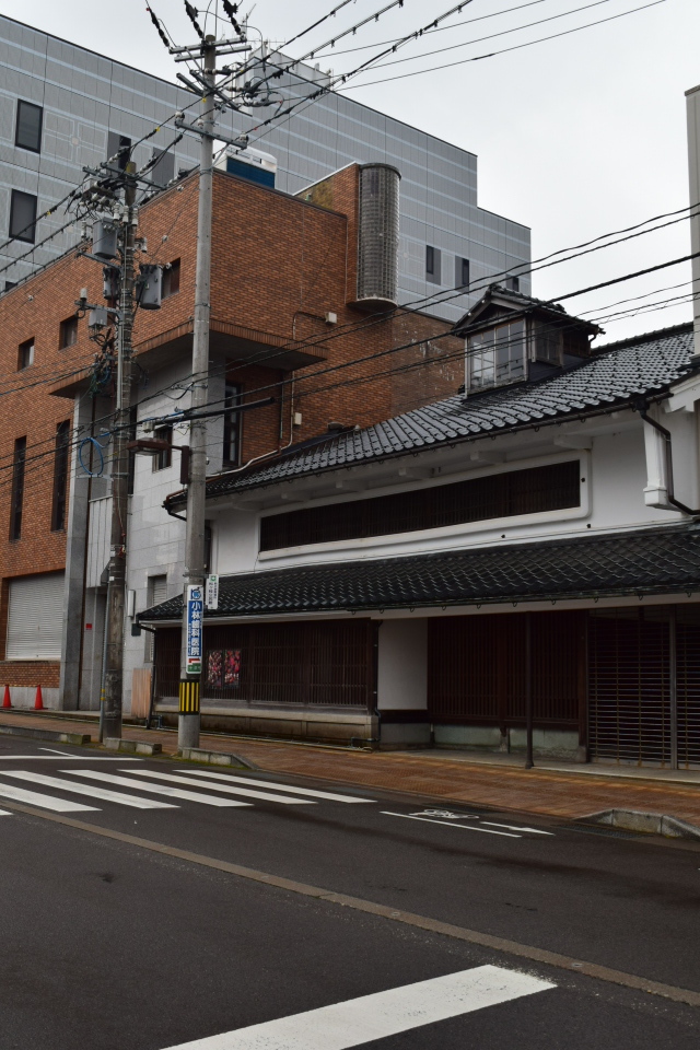 金沢市十間町の中島商店(昭和モダン建築探訪)_f0142606_07211721.jpg
