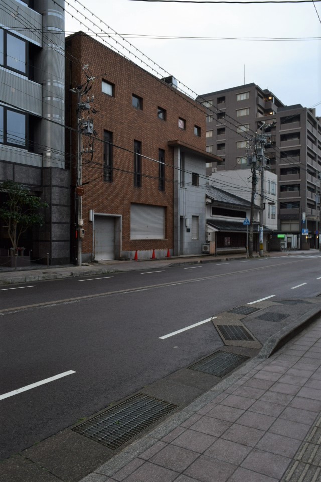 金沢市十間町の中島商店(昭和モダン建築探訪)_f0142606_07393901.jpg