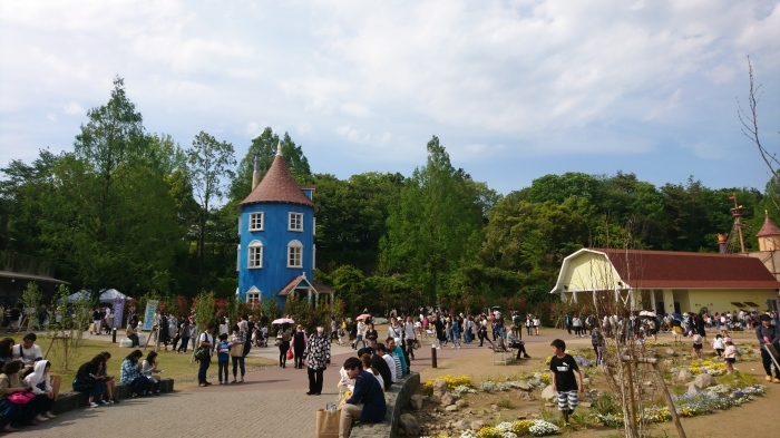 秩父・羊山公園の芝桜、飯能・ムーミンバレーパーク、府中くらやみまつり競馬式（こまくらべ） GW一日周遊_c0002171_03392261.jpg