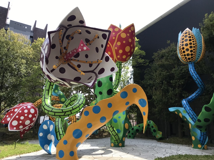 ランチのあとは 松本市美術館へ。_c0212604_17445532.jpg