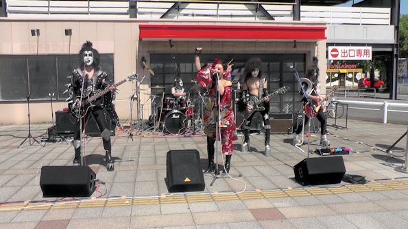 先週のはなちゃんその Kiss来日 God Of Thunderさんのライブに行くの巻き はなちゃんの日記