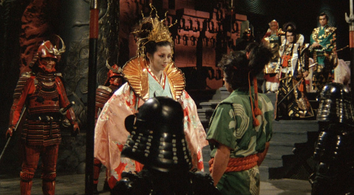 夏木マリ（Mari Natsuki）「里見八犬伝」（1983）《中編》・・・続々･夜ごとの悪女①_e0042361_17531191.jpg