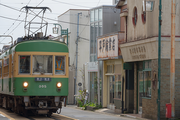 江ノ電に乗って腰越から江ノ島へ_b0145398_23013401.jpg