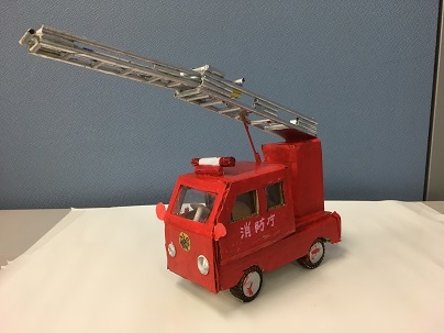 2019春休み工作教室「はたらく車・すてきな小物」作品展_a0269923_13320135.jpg