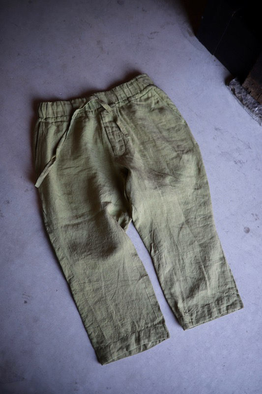 シルエットで遊ぶ \"NEW RELAX PANTS\"_b0398513_19254426.jpeg