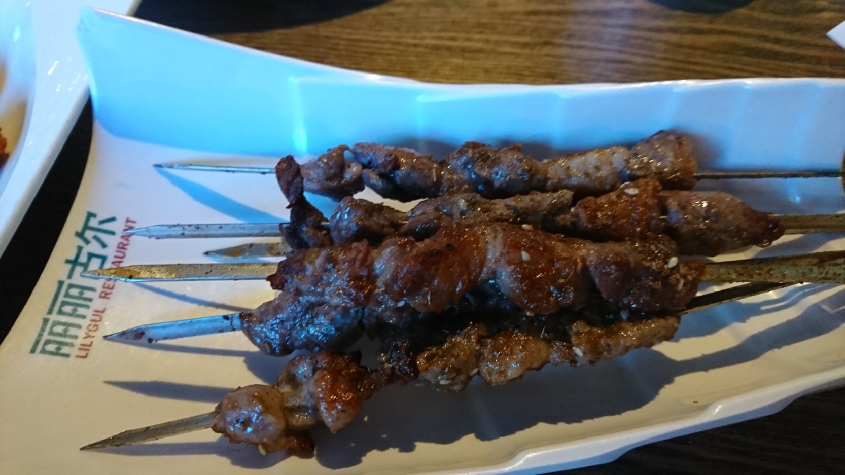 北京の新疆料理店_e0249060_22065228.jpg