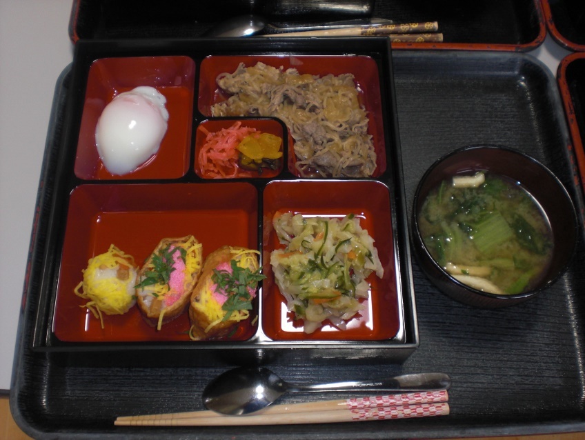 五目稲荷ずし_e0191174_21295597.jpg
