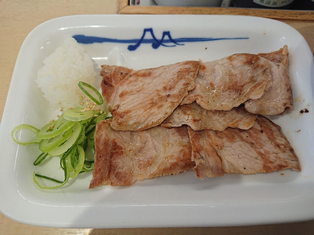 5 7夜勤明け 豚ロース焼肉定食 ソーセージ目玉焼き 松屋 無駄遣いな日々 5 7夜勤明け 豚ロース焼肉定食 ソーセージ目玉焼き 松屋 無駄遣いな日々