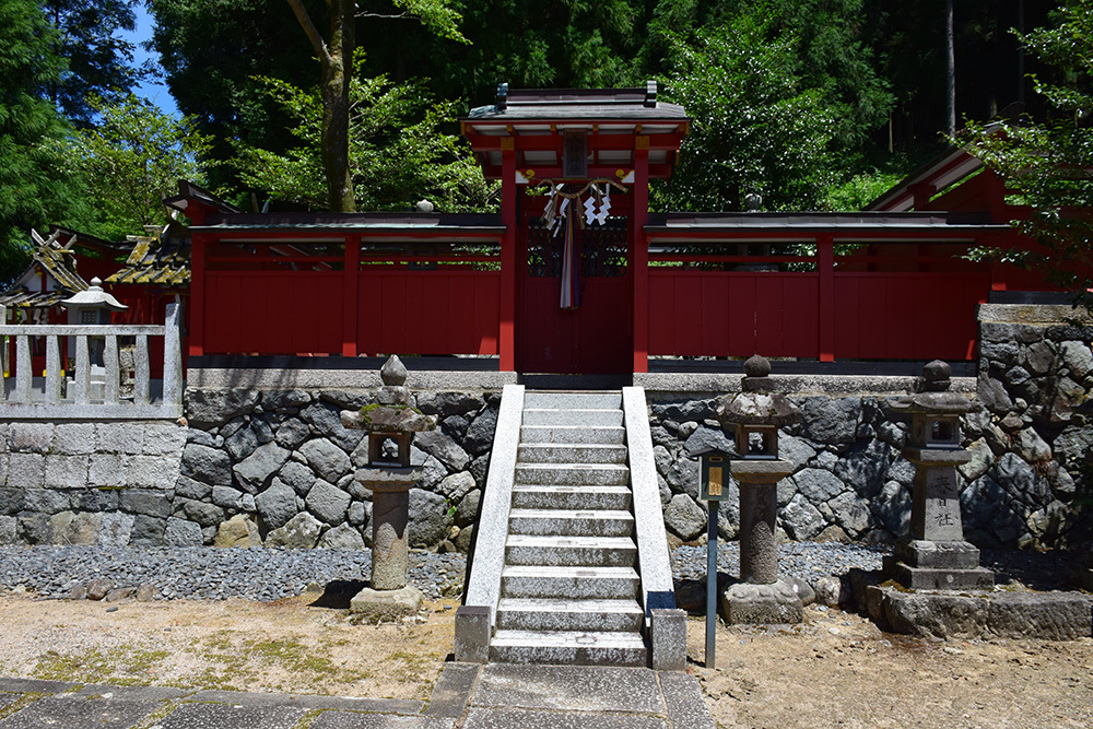 奥大和の宇陀松山城跡登城記。 <前編> 登城道_e0158128_16280833.jpg