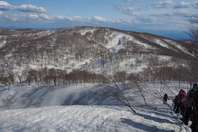 2019/4/28~30 大朝日岳~長井葉山縦走その3_b0189948_14513042.jpg