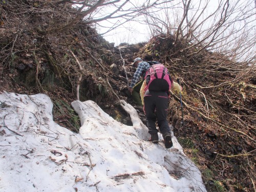 高社山 石仏に導かれて　　2019.５.３（金）_b0335256_14581735.jpg